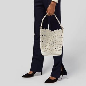 NEIMAN MARCUS Leather Bucket Bag